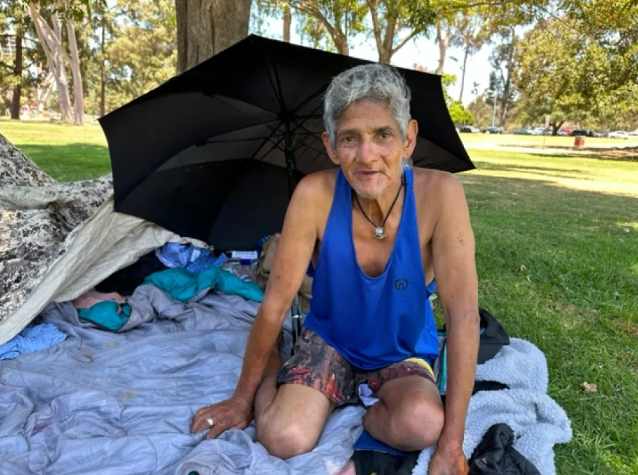Opinion: I’m unhoused in Balboa Park. Family disputes and health problems put me on the streets